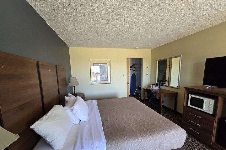 Room 20 of 79