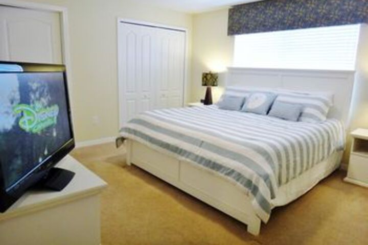 Room 65 of 268