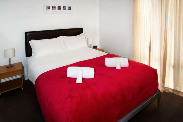Room 2 of 17