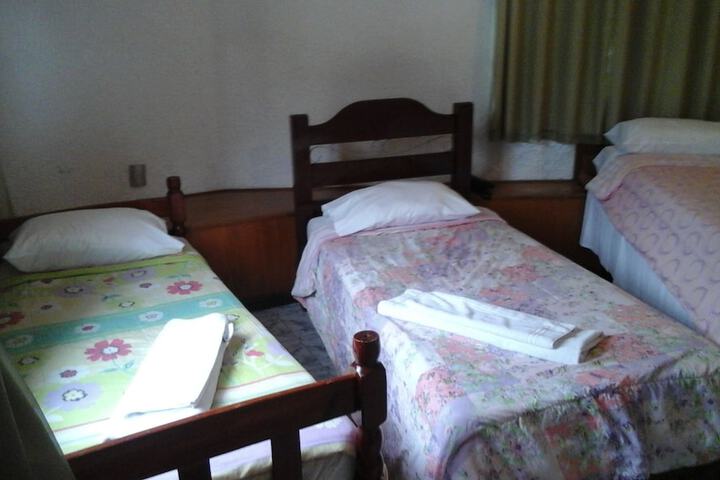 Room 8 of 19
