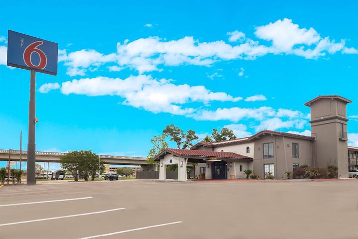 Hotel 20 of 21