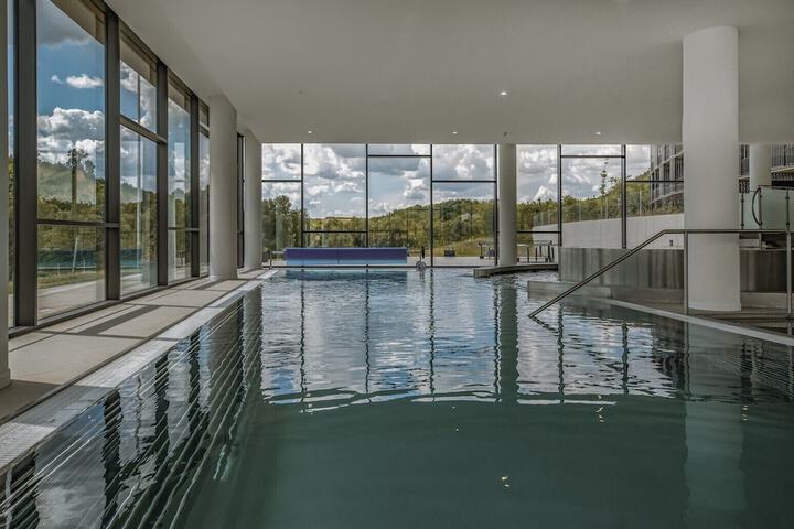 Pool 35 of 117
