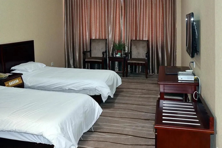 Room 3 of 17