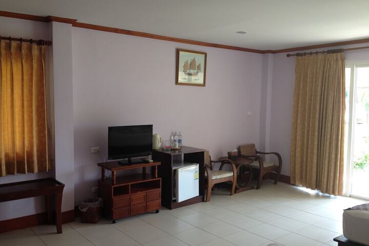 Room 13 of 55