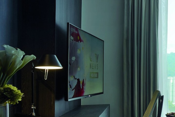 Room 16 of 40