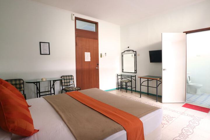 Room 22 of 26