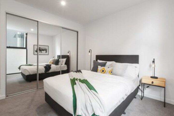 Room 8 of 25
