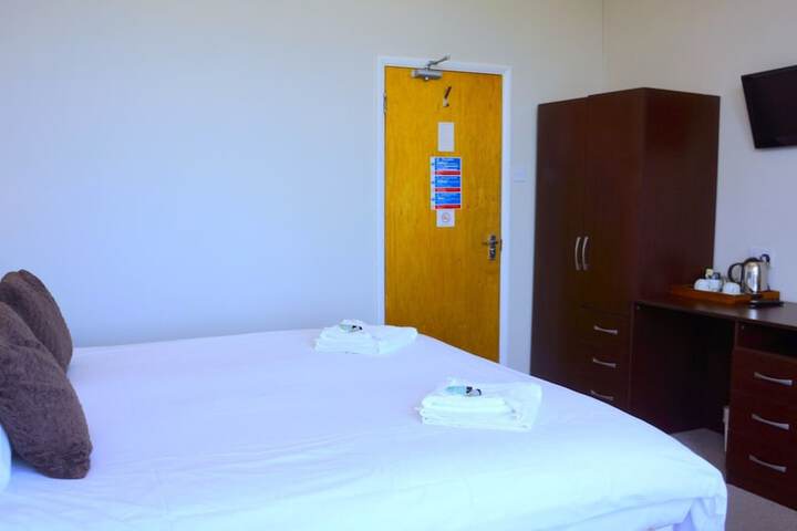 Room 96 of 162