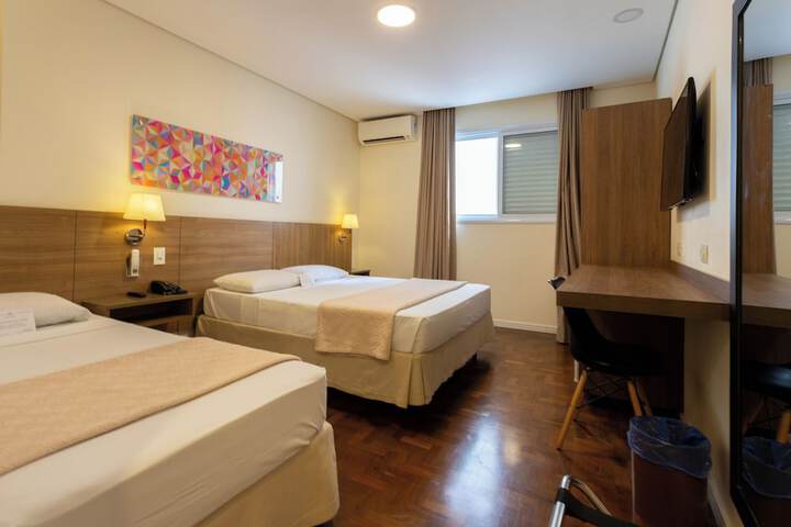 Room 9 of 43