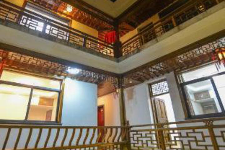 General 2 of 23