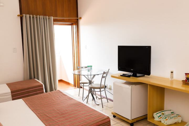 Room 4 of 60