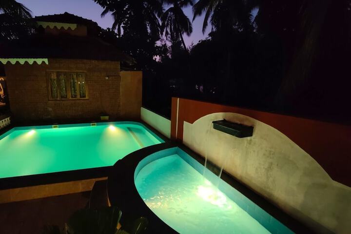 Pool 16 of 26