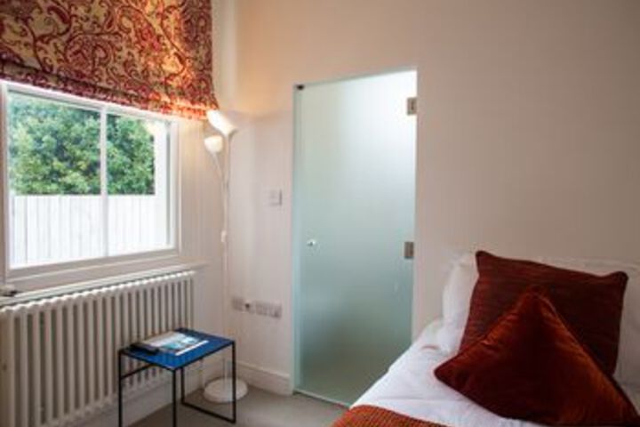 Room 49 of 71