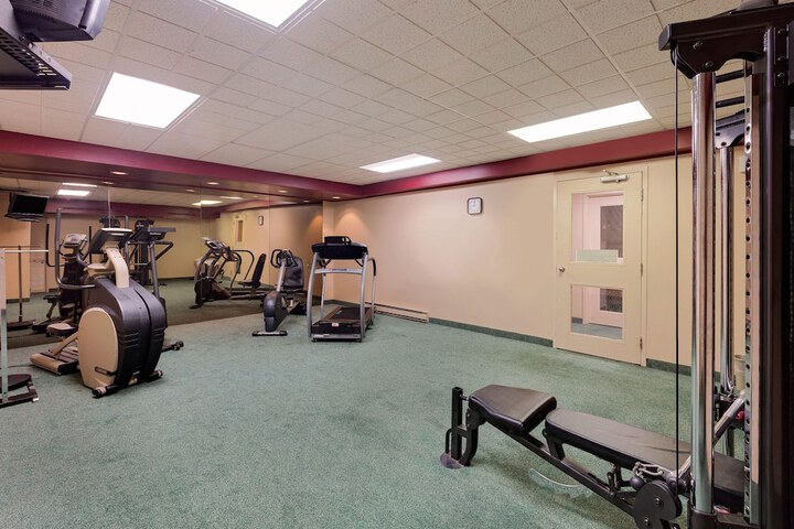 Hotel Gym Photos