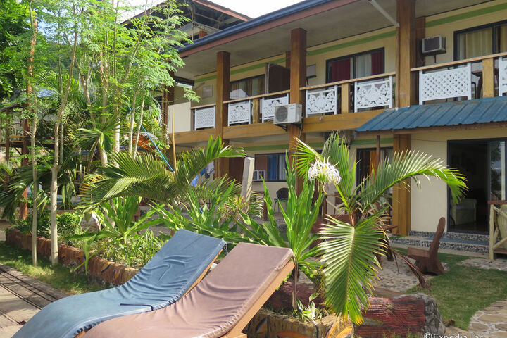 Sundeck 85 of 86