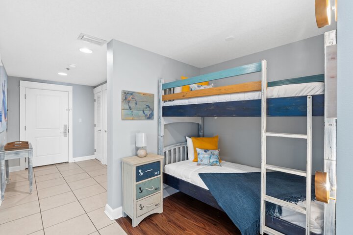 Room 64 of 308