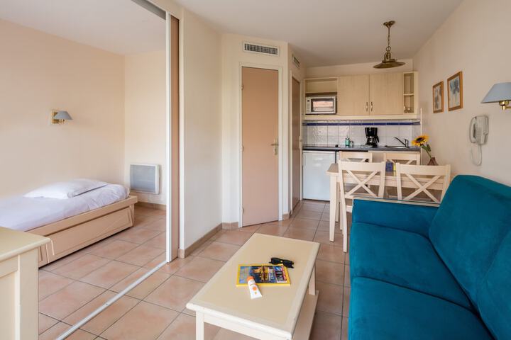 Private kitchenette