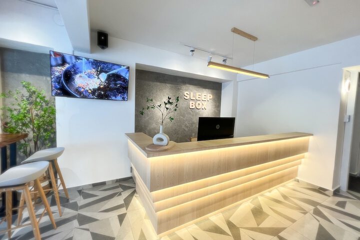 Hotel Interior 9 of 136