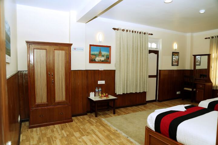 Room 8 of 46