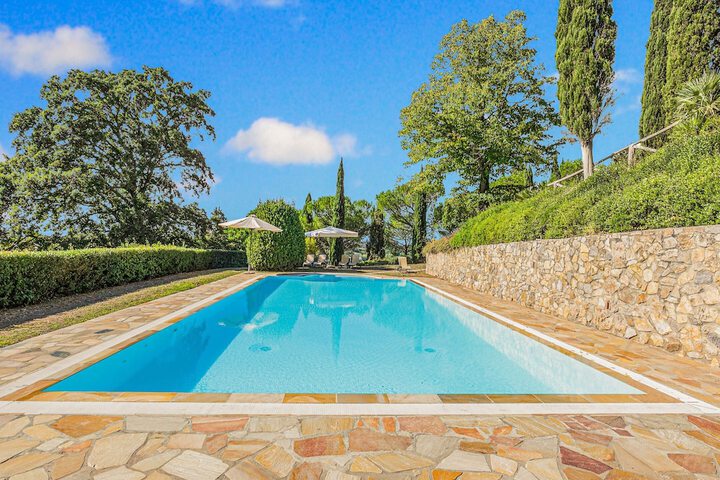 Pool 19 of 43