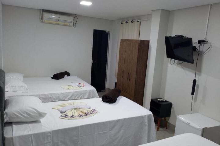 Hotel Serrano
