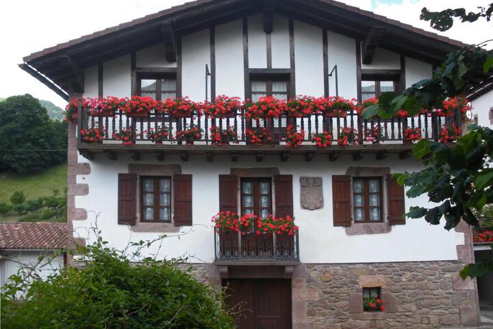 Casa Rural Bordaberea