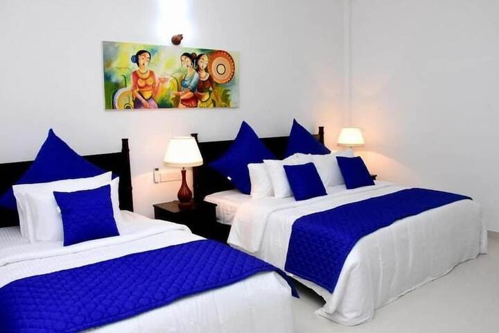 Room 5 of 24