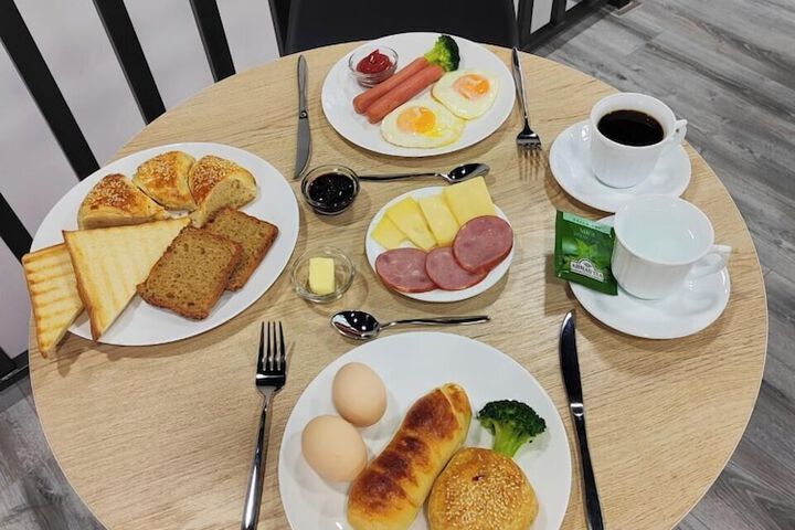 Breakfast/Coffee Service 22 of 23