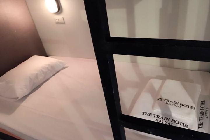 Room 5 of 42