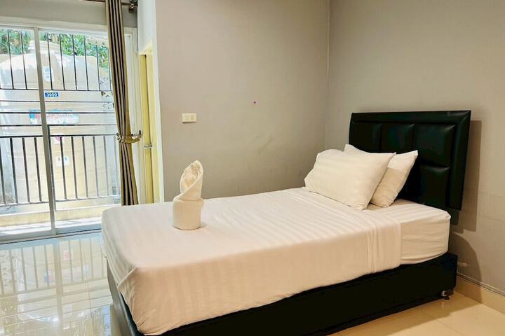 Room 21 of 56