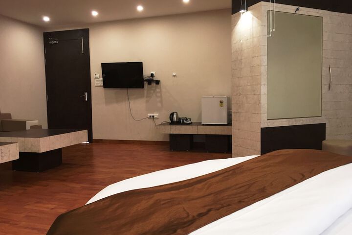 Room 19 of 51