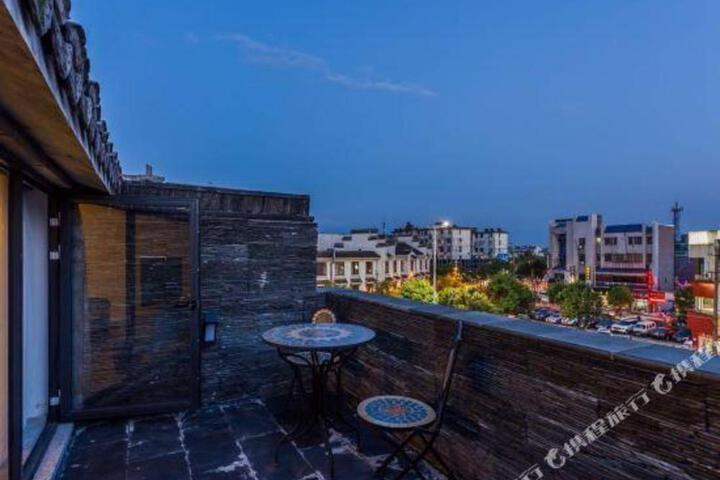 Xitang Kaixun Boutique Hotel