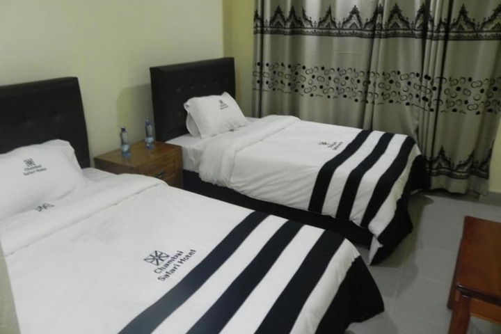 Room 4 of 30