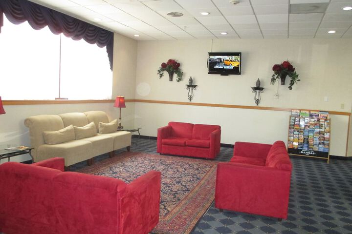 Hotel 2 of 27