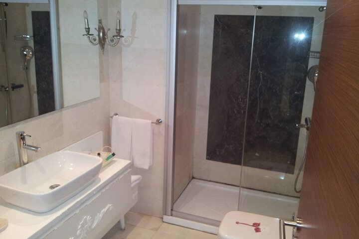 Bathroom Interior Photo