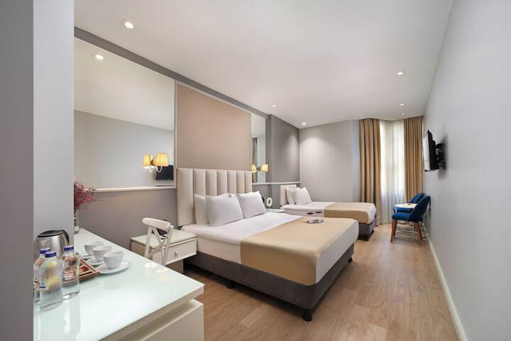 Room 14 of 35