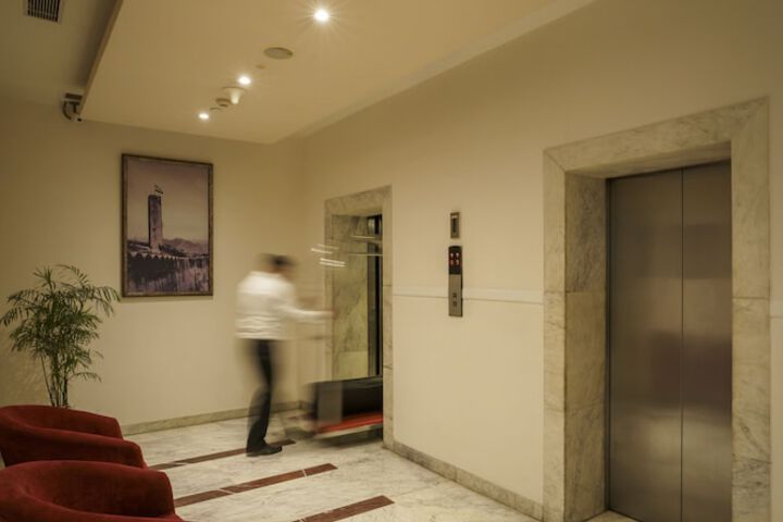 Hotel Interior 7 of 43