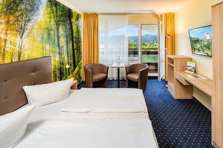 Room 10 of 79