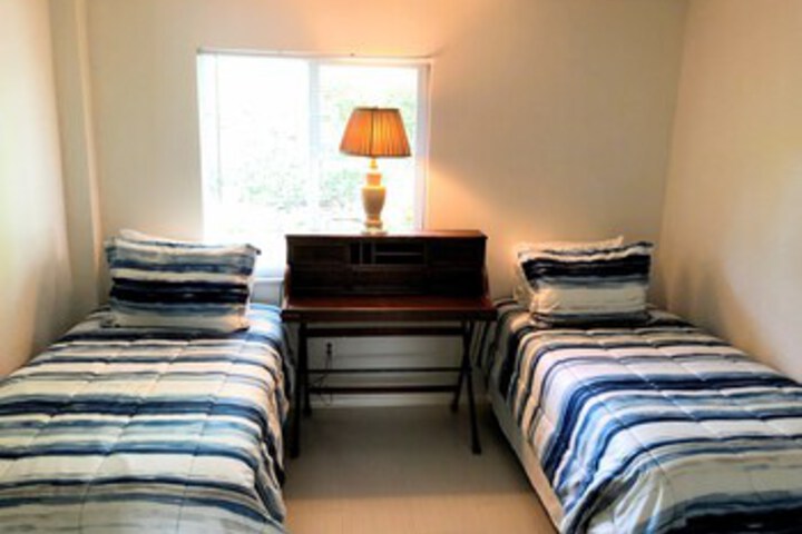 Room 43 of 49