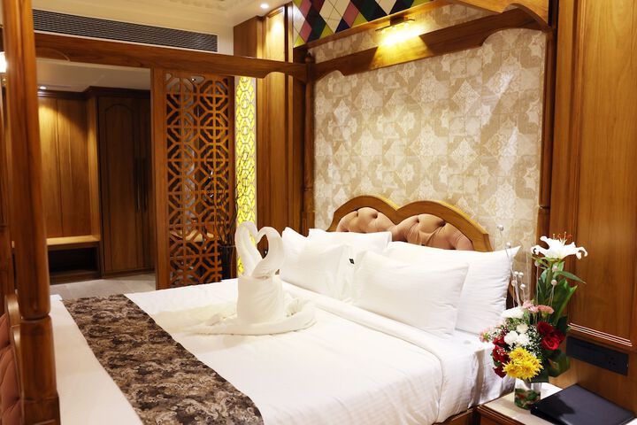 Room 14 of 70