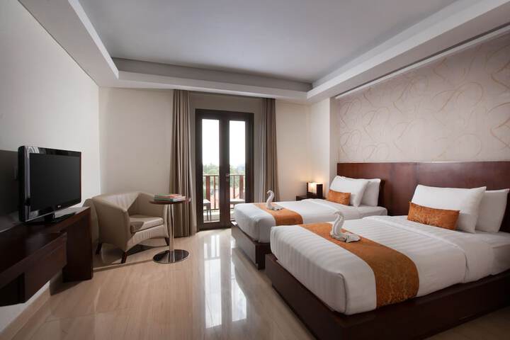 Room 18 of 35