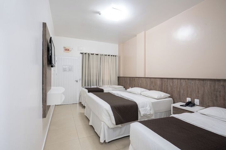 Room 7 of 39