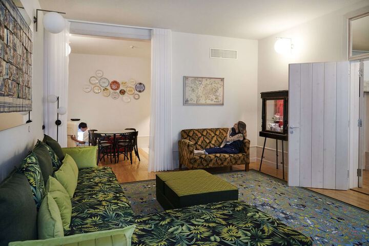 Room 54 of 65