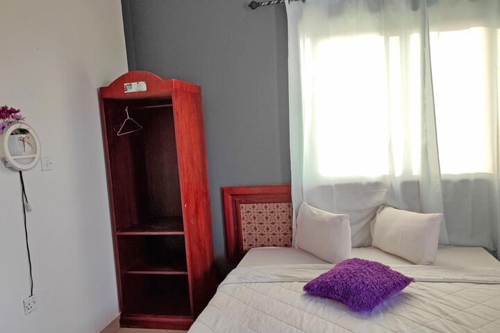 Room 75 of 106