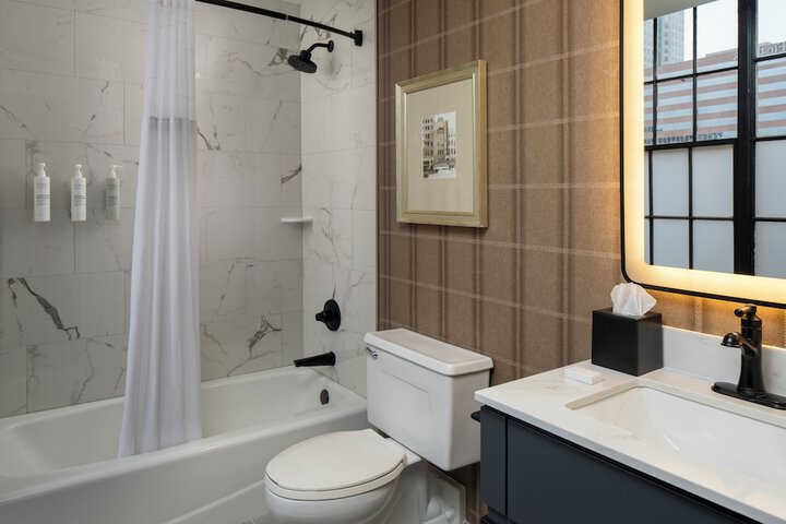 Clean Restrooms