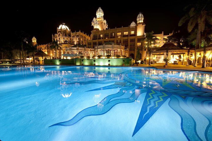 Pools & Facilities