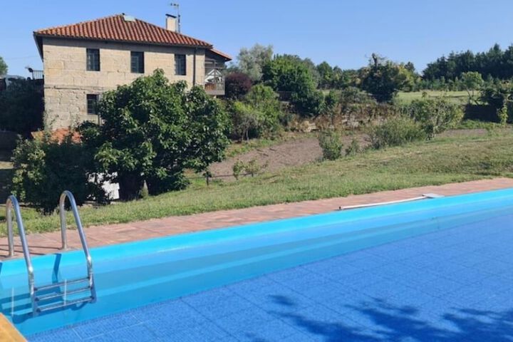 Pool 25 of 65
