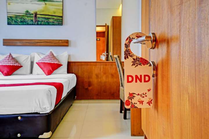 Room 19 of 33