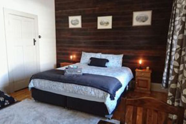 Room 11 of 39