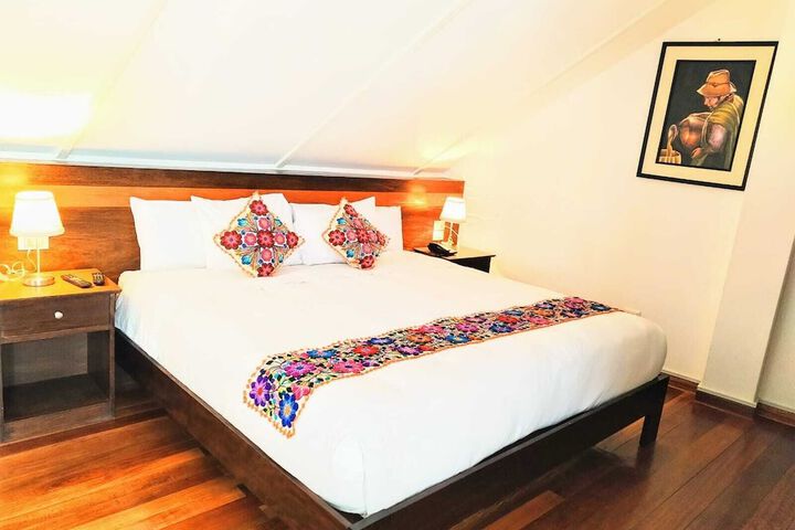 Room 8 of 31